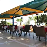 Otel Elba 3*